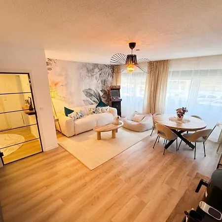 Cozy Mit Terrasse I Arcade I 75 Tv *